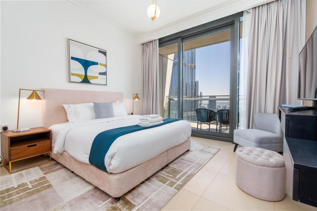 Vacay Lettings - Burj Vista High Floor Burj Khalifa & Fountain View Apartment Dubai Exterior photo
