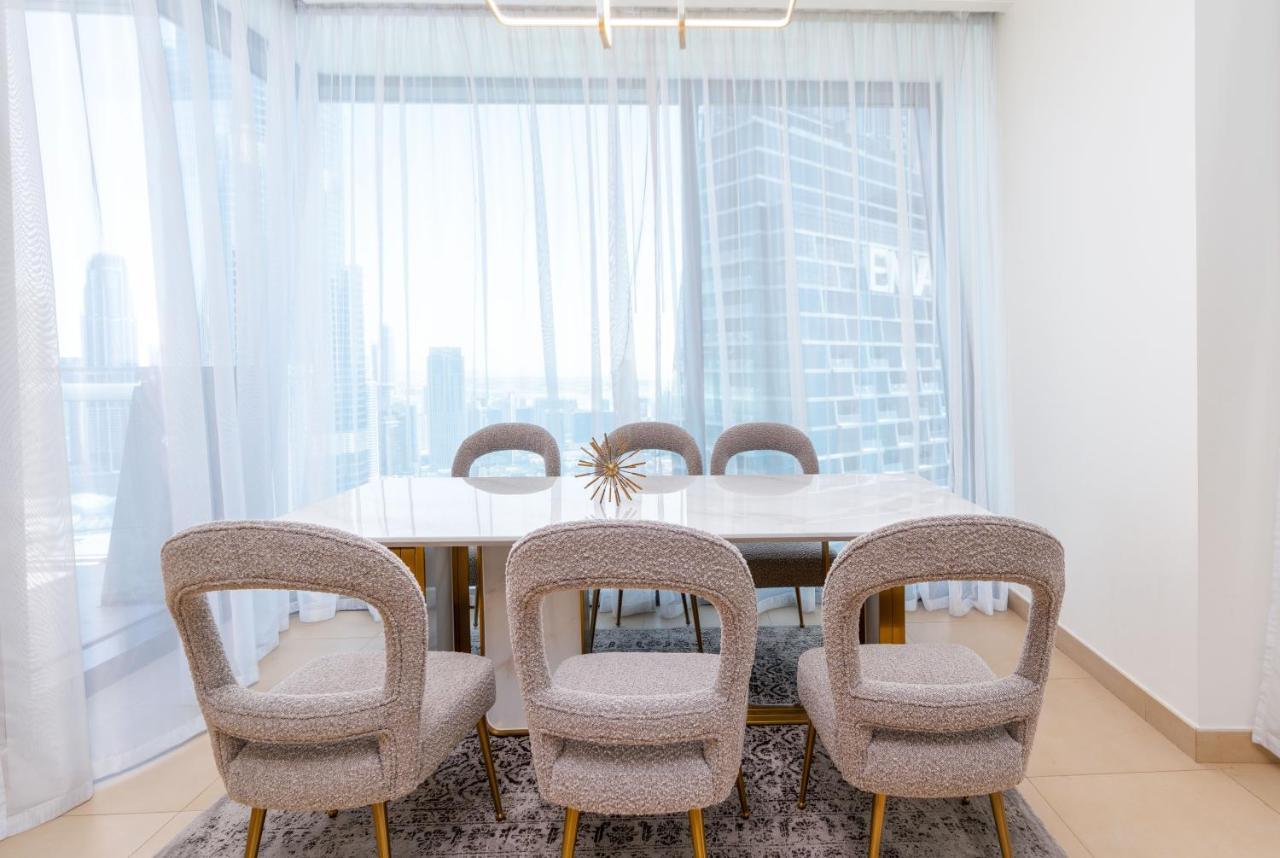 Vacay Lettings - Burj Vista High Floor Burj Khalifa & Fountain View Apartment Dubai Exterior photo