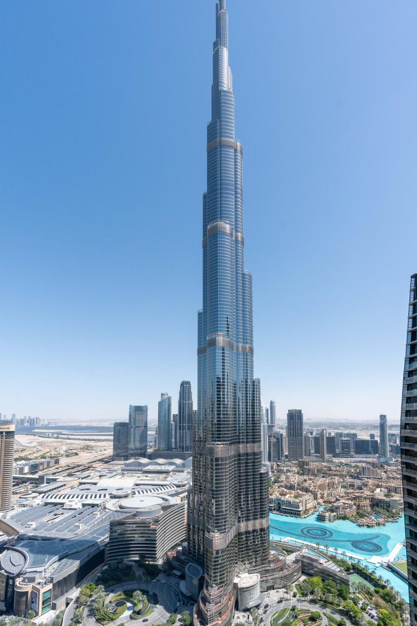 Vacay Lettings - Burj Vista High Floor Burj Khalifa & Fountain View Apartment Dubai Exterior photo